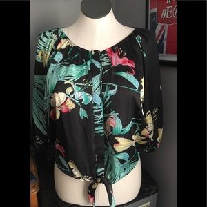 Jennifer Lopez Floral tie waist blouse Size M